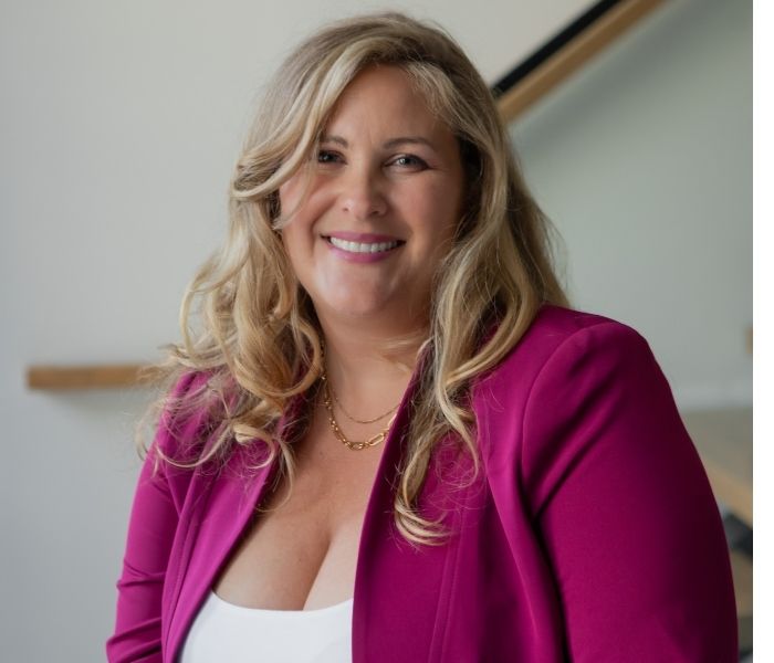 Nicole Fiore, Co-Founder of Coast to Coast Homes Canada